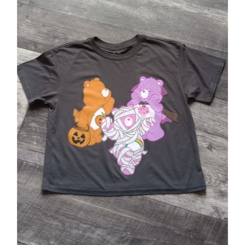 Care Bears Women's M Gray Short Sleeve Crop Halloween Themed Care Bear Top